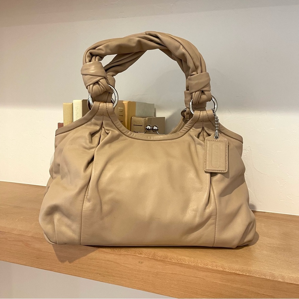 Vintage Coach Parker Cream Tan Beige Leather Kisslock Chunky Straps Hobo Purse - Picture 3 of 13